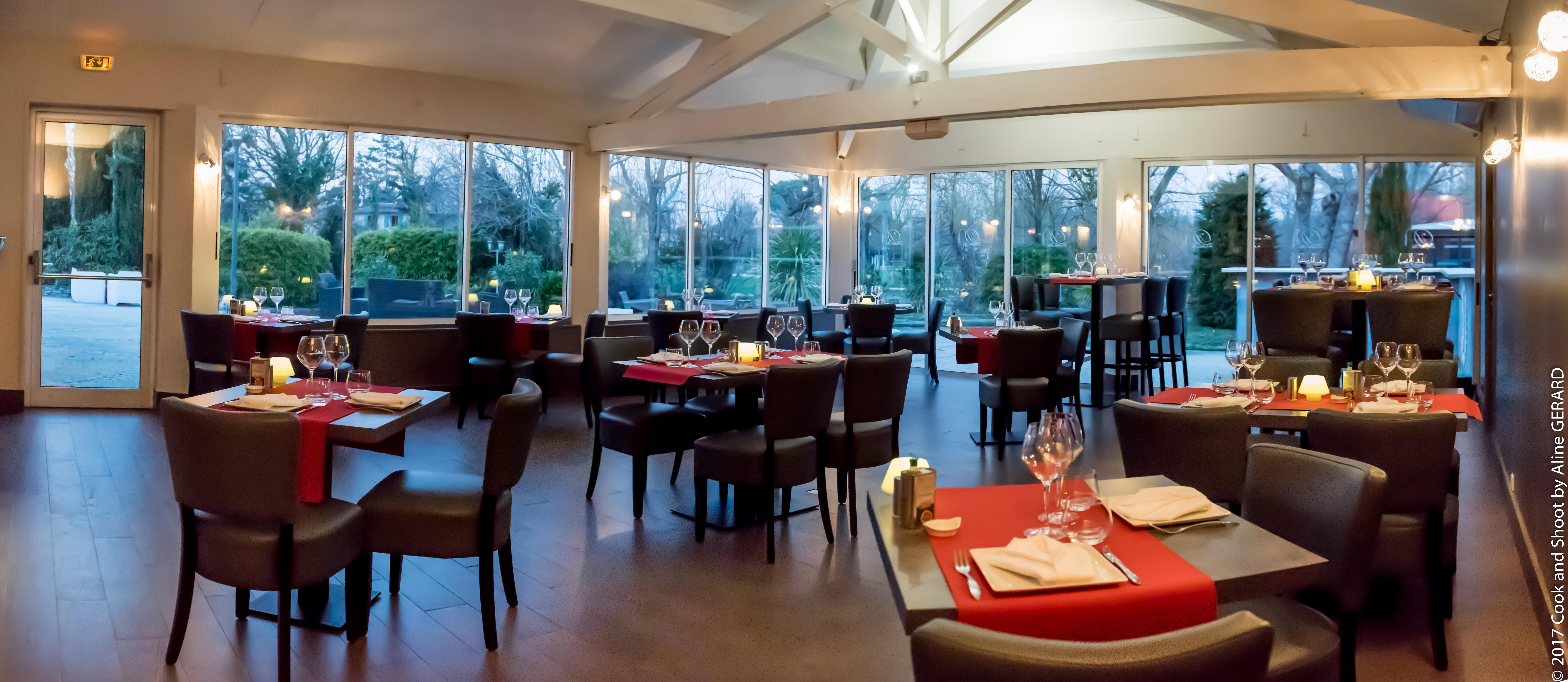 Sowell Hotels Domaine De La Petite Isle L'Isle-sur-la-Sorgue Kültér fotó